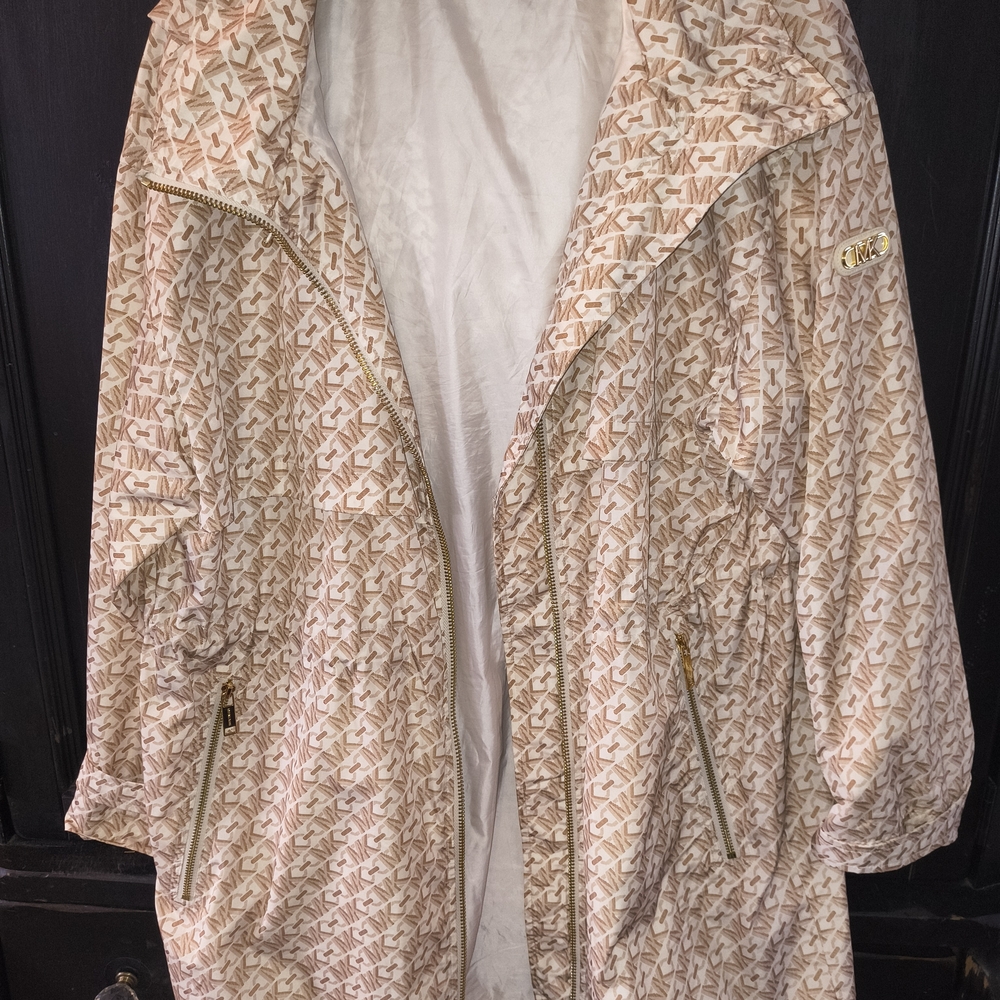 Michael Kors Women's Monogram Utility Jacket in Cream and Tan